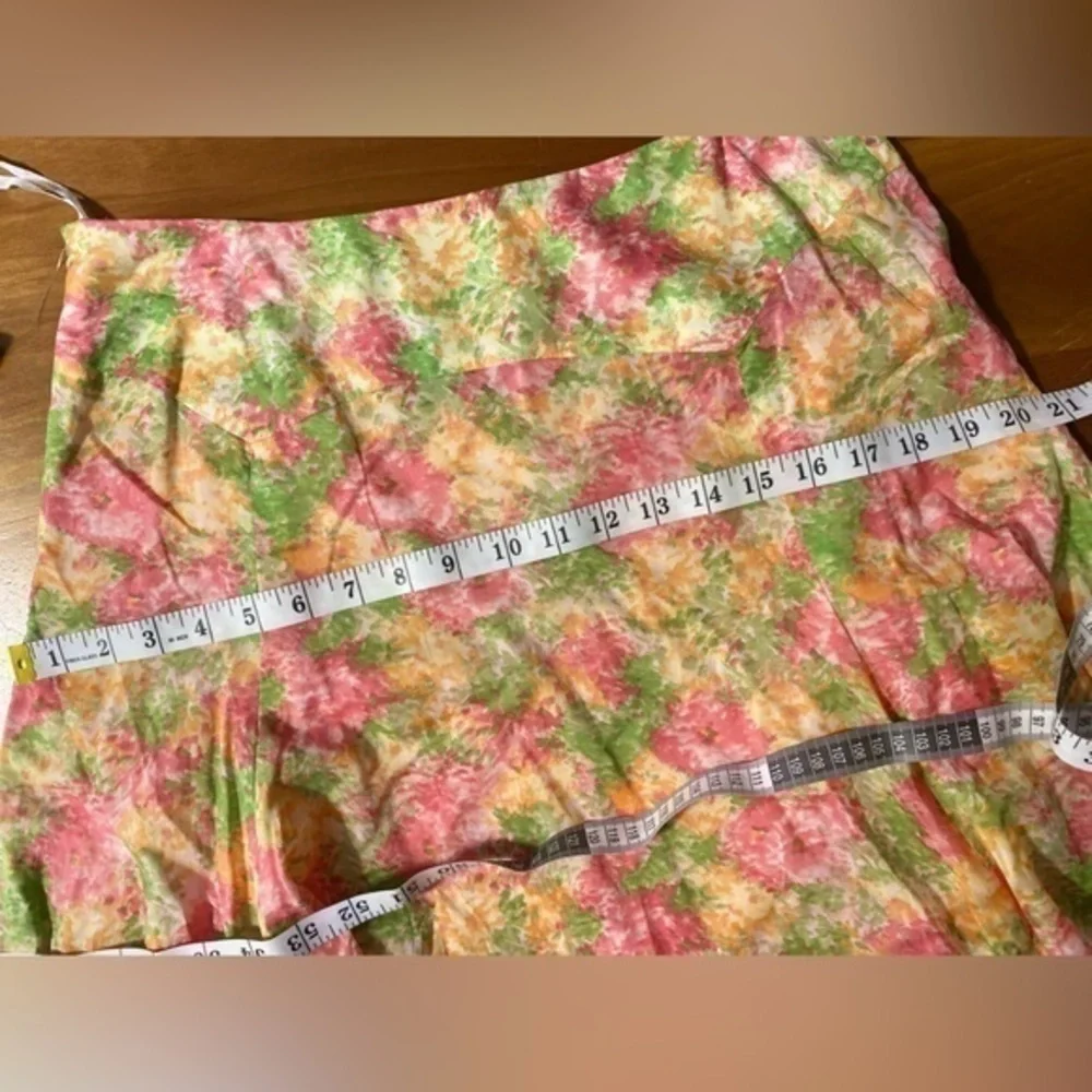 Jones New York dusty rose Cottagecore floral skirt‎ size 6 NWT